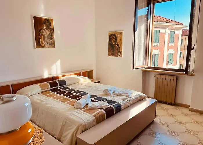 Premier Etage * Varazze