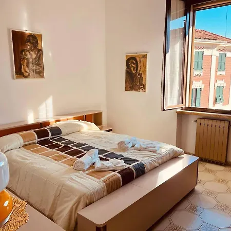 Premier Etage * Varazze